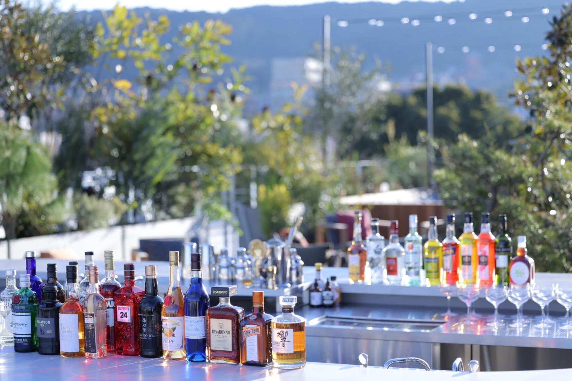 Nohga Hotel Kiyomizu Kyoto Luaran gambar A selection of liqueurs